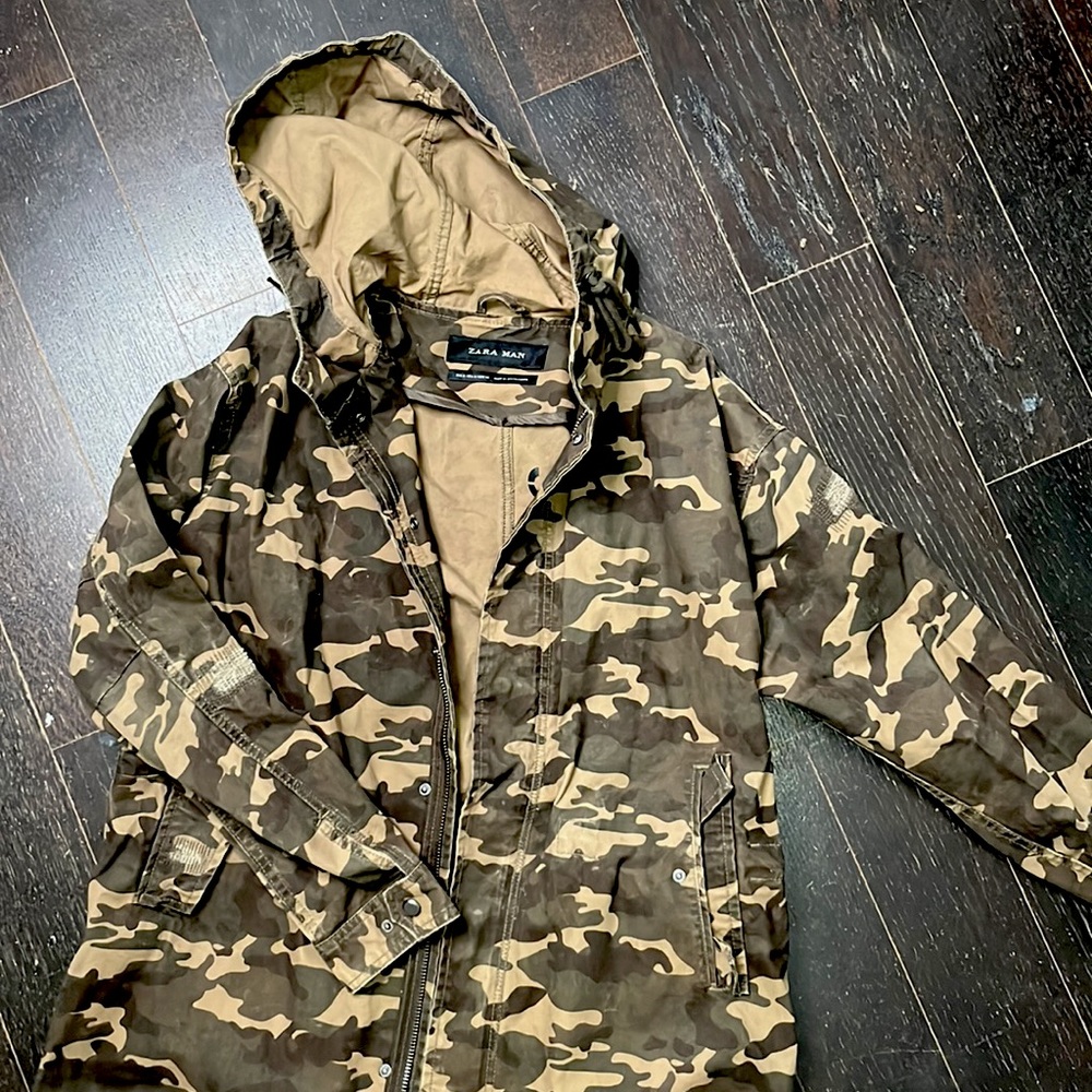 Zara Man Fall Camo Jacket